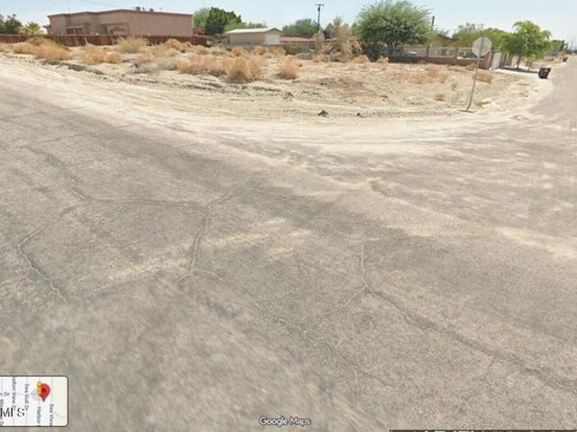 Land for sale in Cedar Glen, California