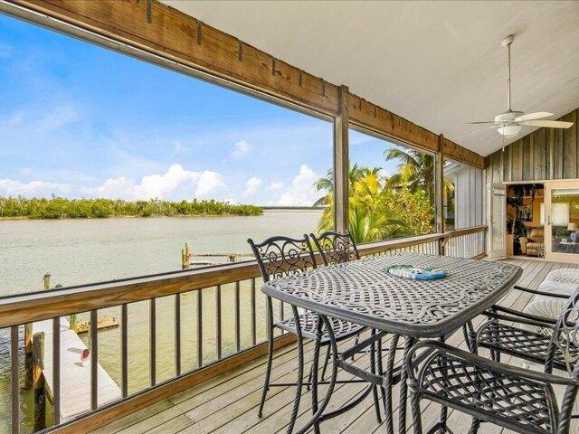 House for sale in Goodland House for sale in Goodland