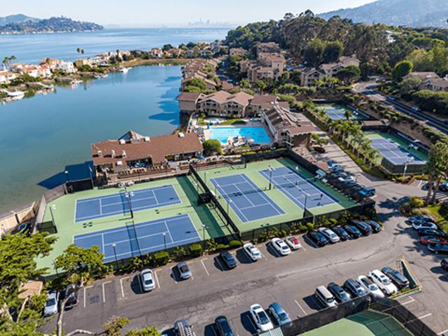 Apartment for rent in Mill Valley