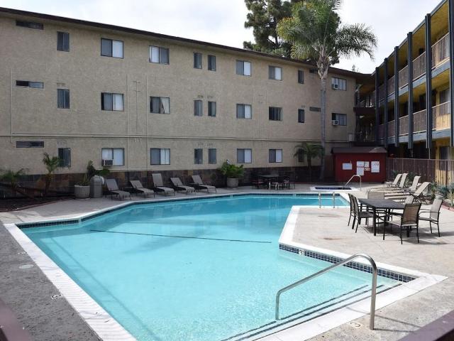 Apartment for rent in Canoga Park, California
