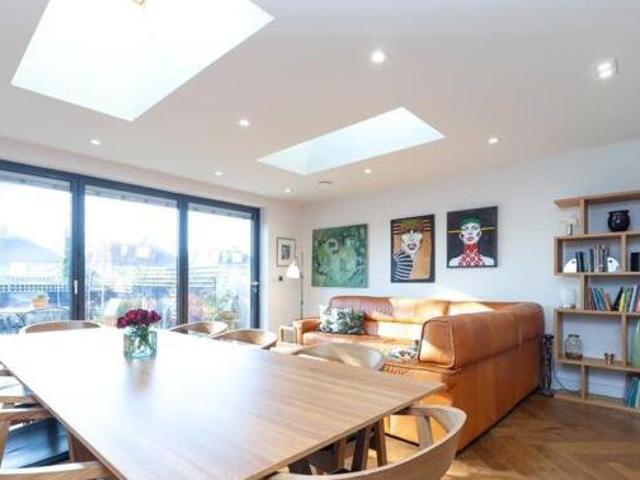 House for sale in The Slade, Oxfordshire