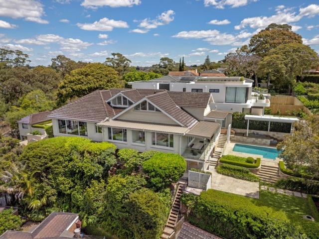 House for sale in Lower North Shore, Sydney