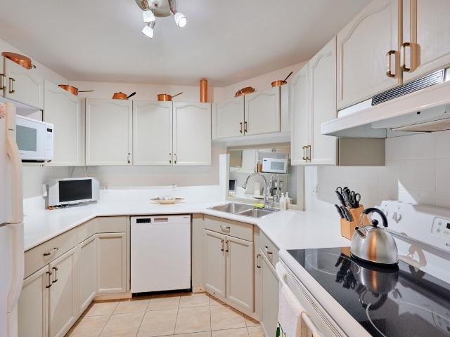 Apartment for rent in North Vancouver, British Columbia