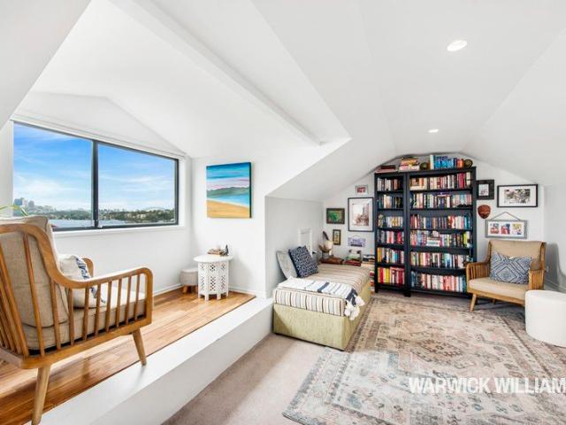 Townhouse for rent in Sydney, New South Wales