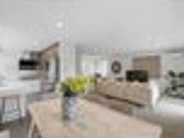 House for sale in Paremoremo
