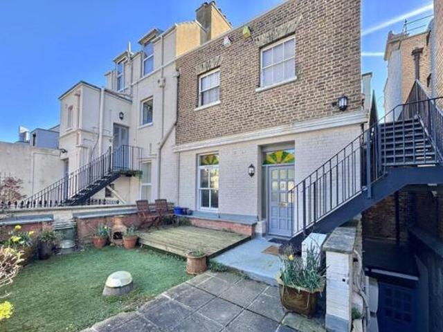 House for rent in East Cliff, Acol