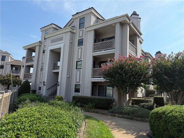 Condo for sale in Virginia Beach