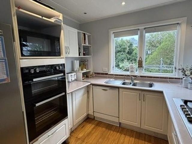 House for rent in Harbour View, Lower Hutt