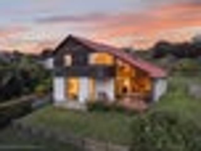 House for sale in Little Akaloa, Canterbury