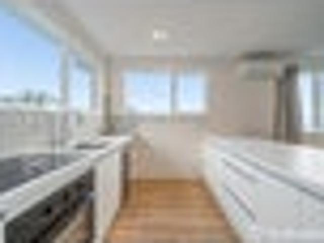 Apartment for sale in Days Bay, Wellington