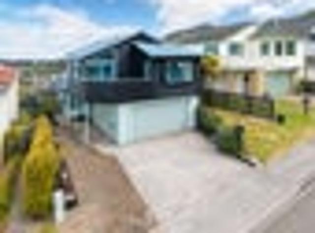 House for sale in Broadmeadows, Wellington