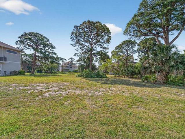 Land for sale in Tarpon Springs, Florida