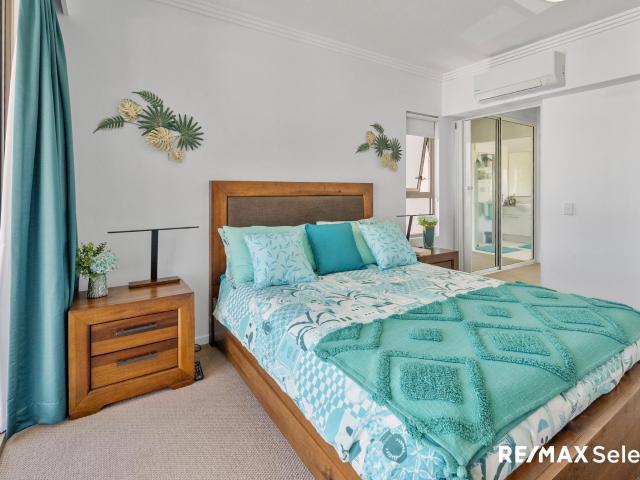 House for sale in Mackay Harbour