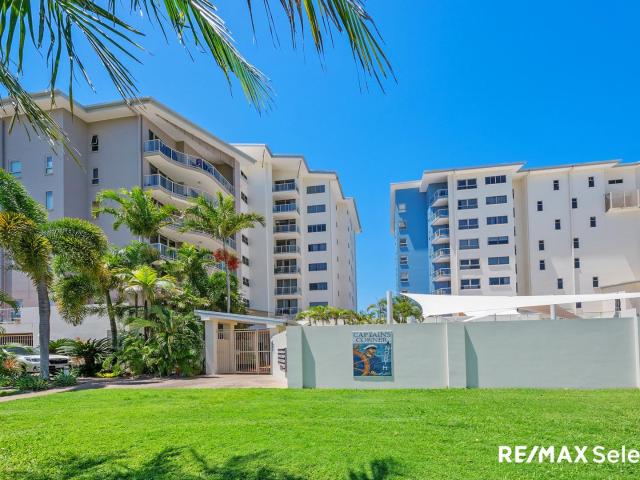 House for sale in Mackay Harbour