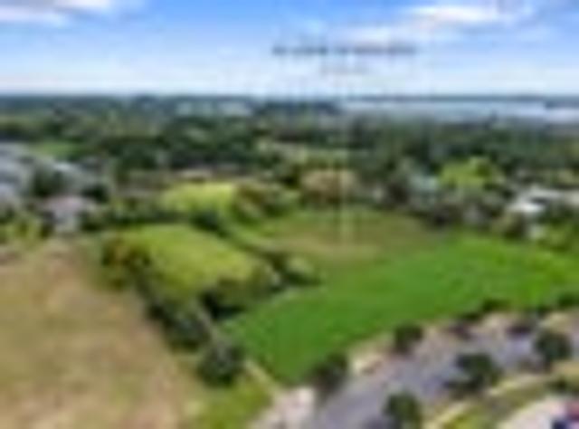 Land for sale in Papakura