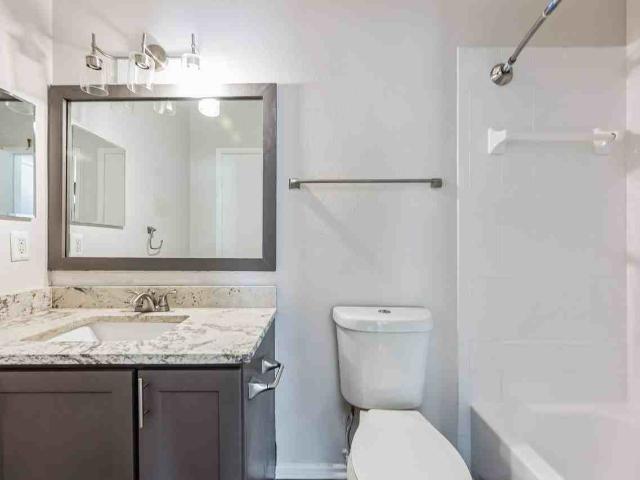 Apartment for rent in Crystal Beach, Florida