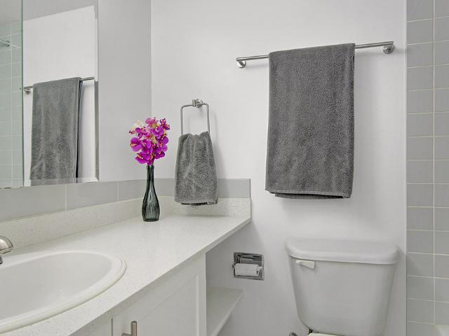 Apartment for rent in Vancouver, British Columbia