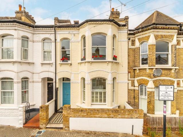 Apartment for rent in London Borough of Wandsworth, Greater London