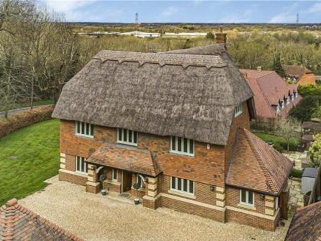House for sale in The Slade, Oxfordshire