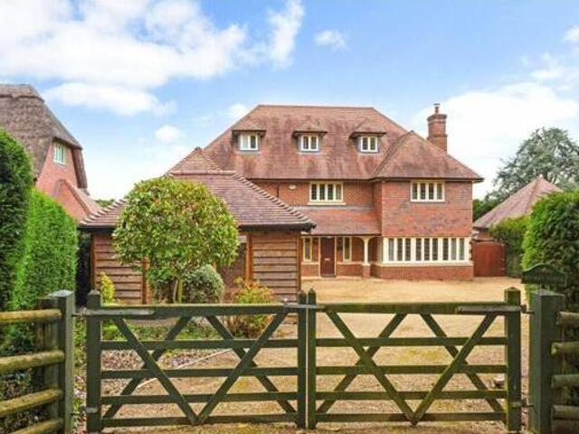 House for sale in The Slade, Oxfordshire