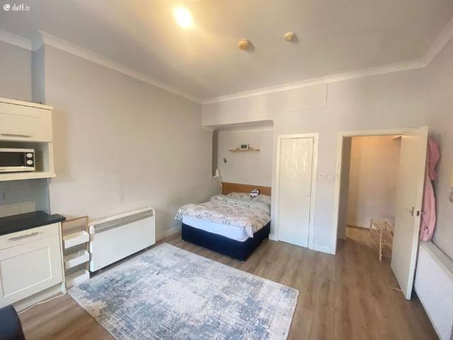 Apartment to rent in Bluebell, North Tipperary