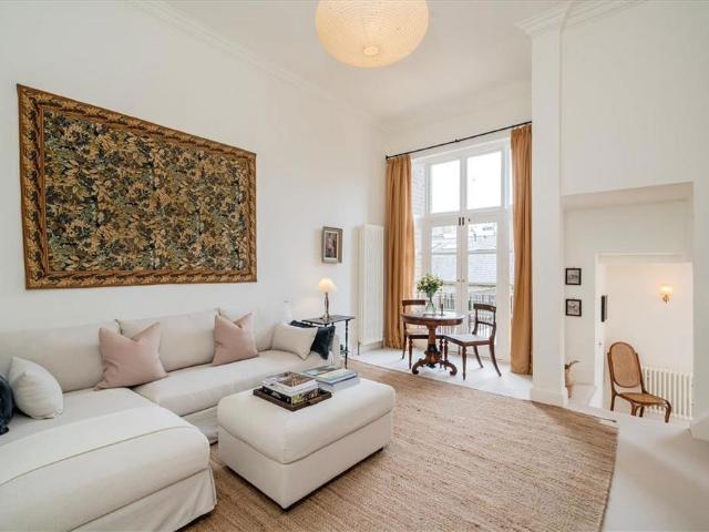 House for rent in Earl's Court, Greater London