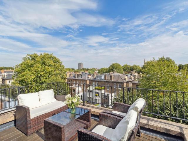 House for rent in Earl's Court, Greater London