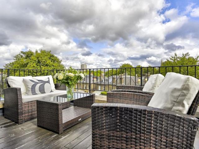Apartment for rent in Earl's Court, Greater London