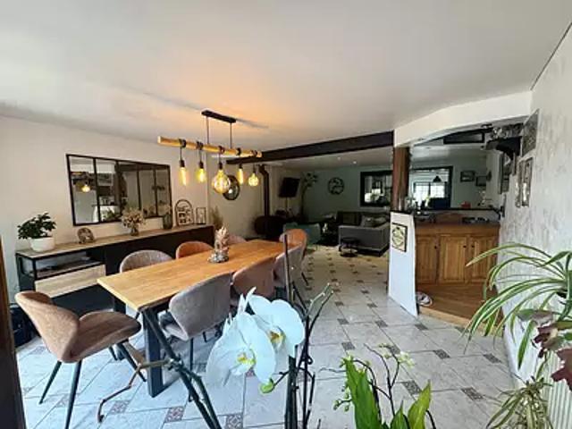 Maison vente à Le Pavé, Harcy