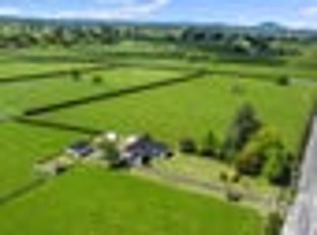 House for sale in Ngahinapouri, Waikato