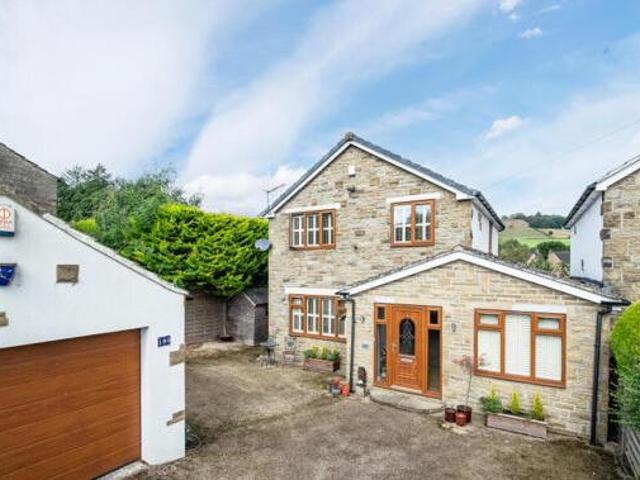 House for sale in Bingley, West Yorkshire