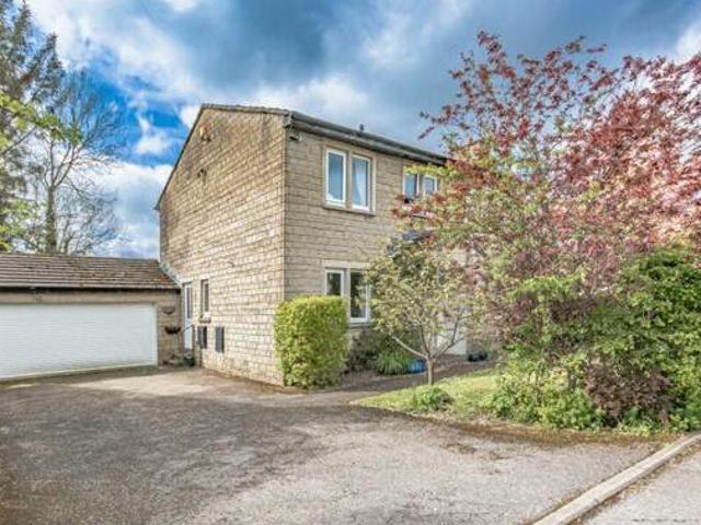House for sale in Bingley, West Yorkshire