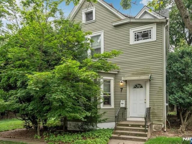 House for sale in Demarest, New Jersey