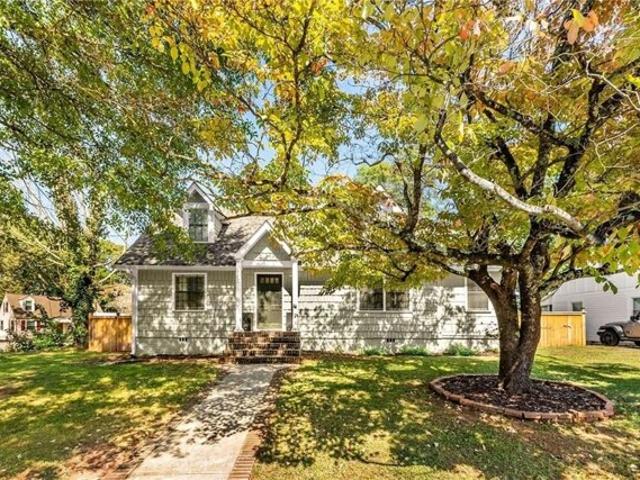 House for sale in College Park