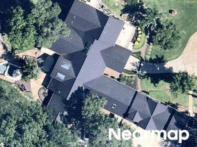 House for sale in Magnolia, Texas