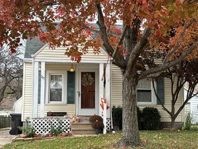 House for sale in East Peoria, Illinois