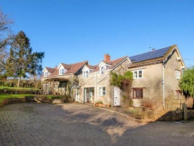 House for sale in Yeovil, Somerset