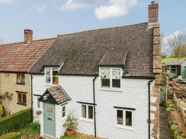 House for sale in Yeovil, Somerset