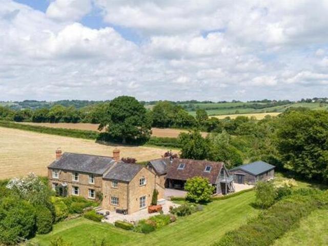 House for sale in Yeovil, Somerset