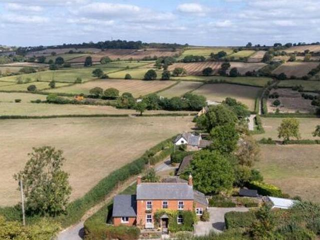 House for sale in Yeovil, Somerset