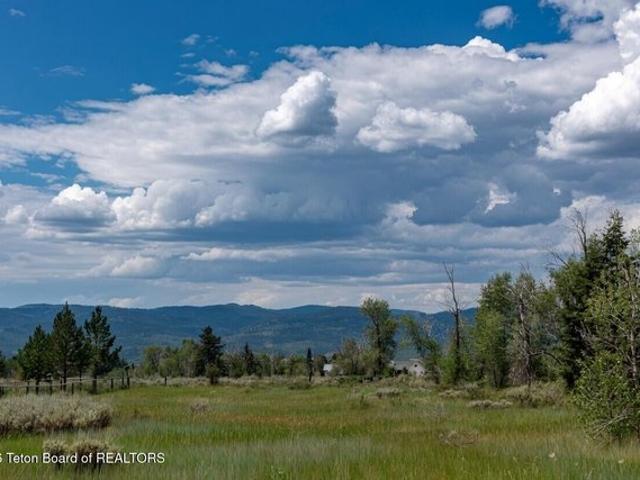 Land for sale in Wyoming