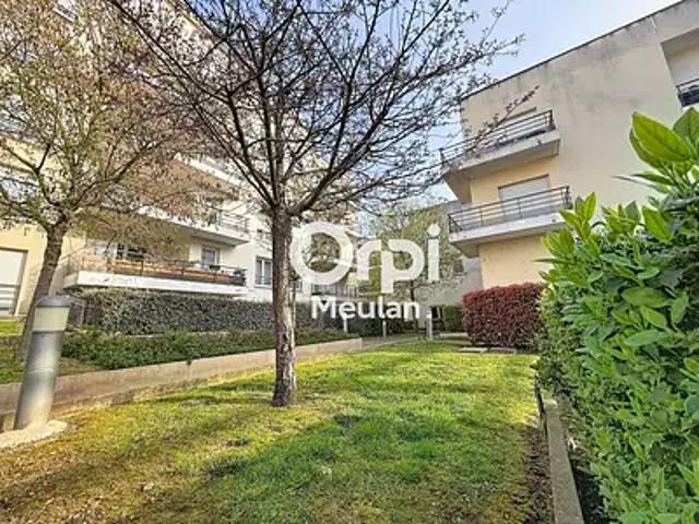 Appartement vente à Mantes-la-Jolie, Hardricourt