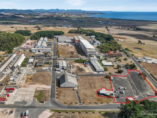 Warehouse for rent in Thirlstane, Tasmania