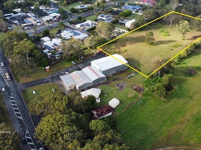 Warehouse for rent in Toombul, Queensland