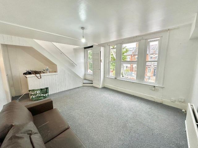 Apartment for rent in Palmers Green, Greater London