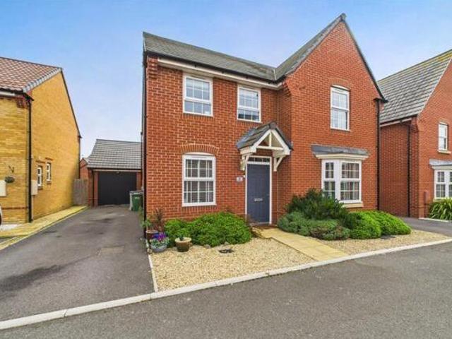 House for sale in Gloucester, Gloucestershire
