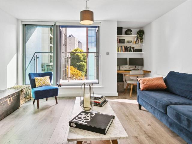 Apartment for rent in London Borough of Wandsworth, Greater London