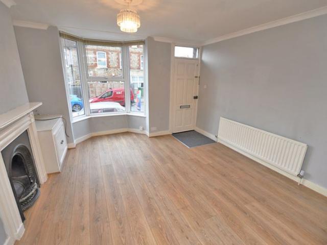 Apartment for rent in Ringlestone, Midway