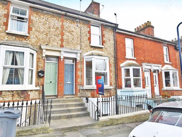 Apartment for rent in Ringlestone, Midway