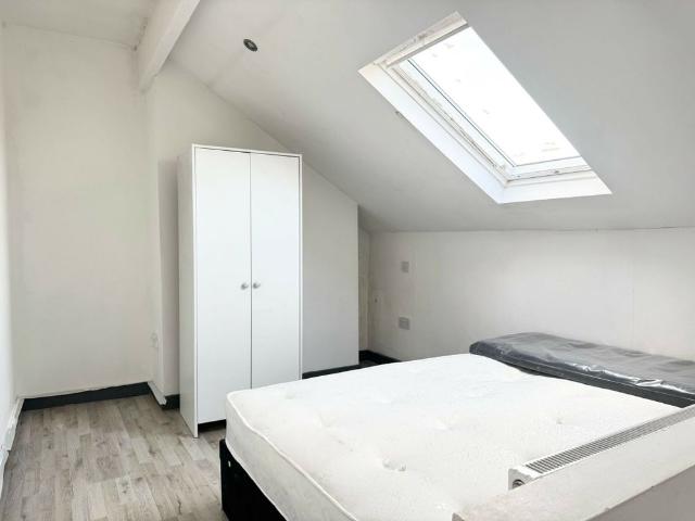 House for rent in Holbeck, Beeston Hill